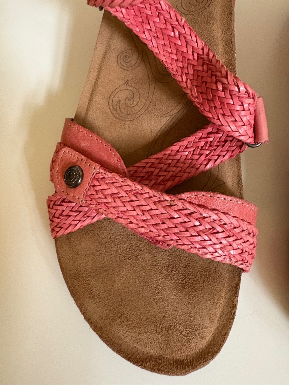 Taos® (Color:Salmon) Lightweight Leather Braided Comfort Sandals Sz 9-9.5